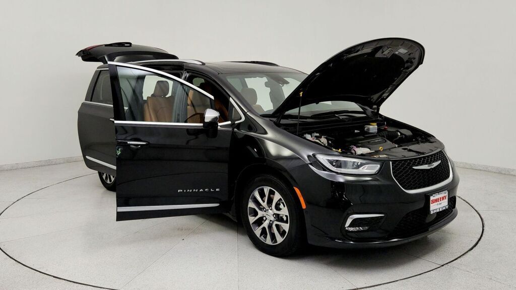 2023 Chrysler Pacifica Plug-In Hybrid Pinnacle Laurel MD