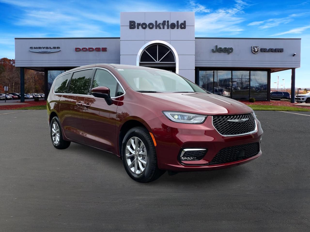 New 2023 Chrysler Pacifica Touring L In Benton Harbor MI