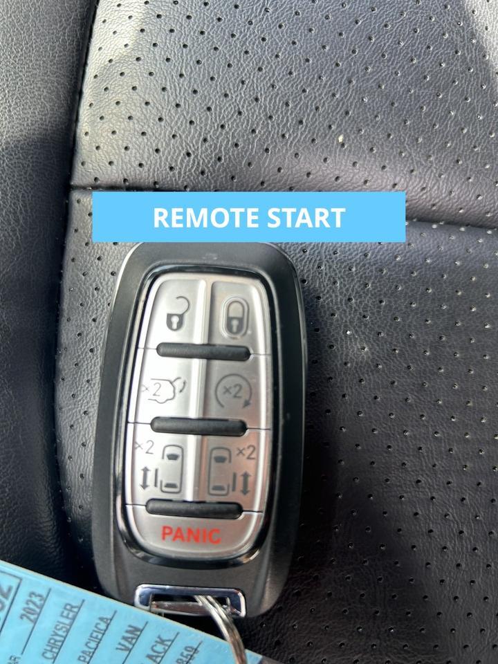 2023 Chrysler Pacifica Touring L - LIKE NEW - SPORT PACKAGE Webster MA
