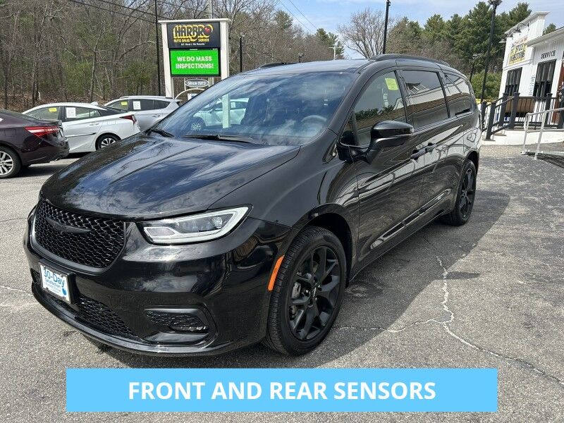 2023 Chrysler Pacifica Touring L - LIKE NEW - SPORT PACKAGE Webster MA