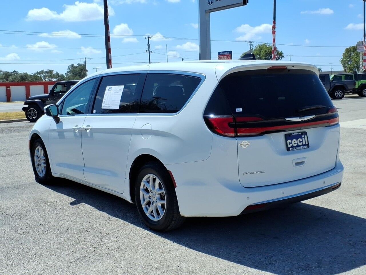 2023 Chrysler Pacifica Touring L Uvalde TX