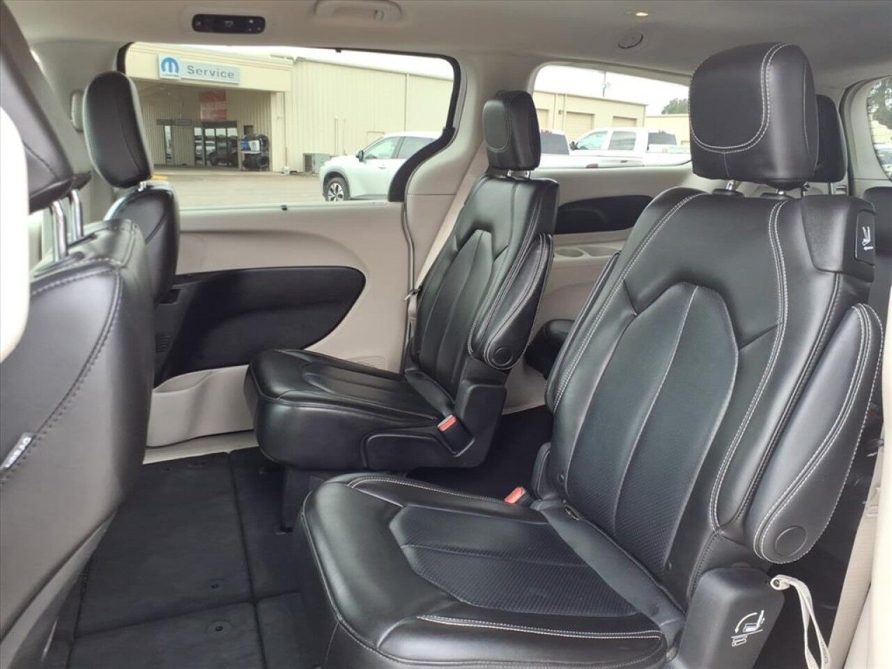 2023 Chrysler Pacifica Touring L Uvalde TX