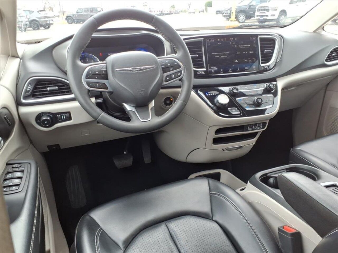 2023 Chrysler Pacifica Touring L Uvalde TX