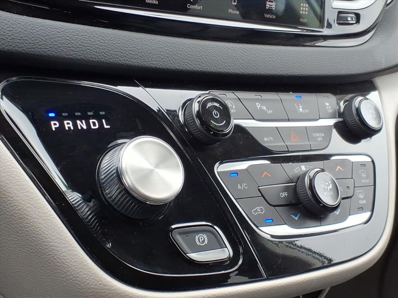 2023 Chrysler Pacifica Touring L Uvalde TX