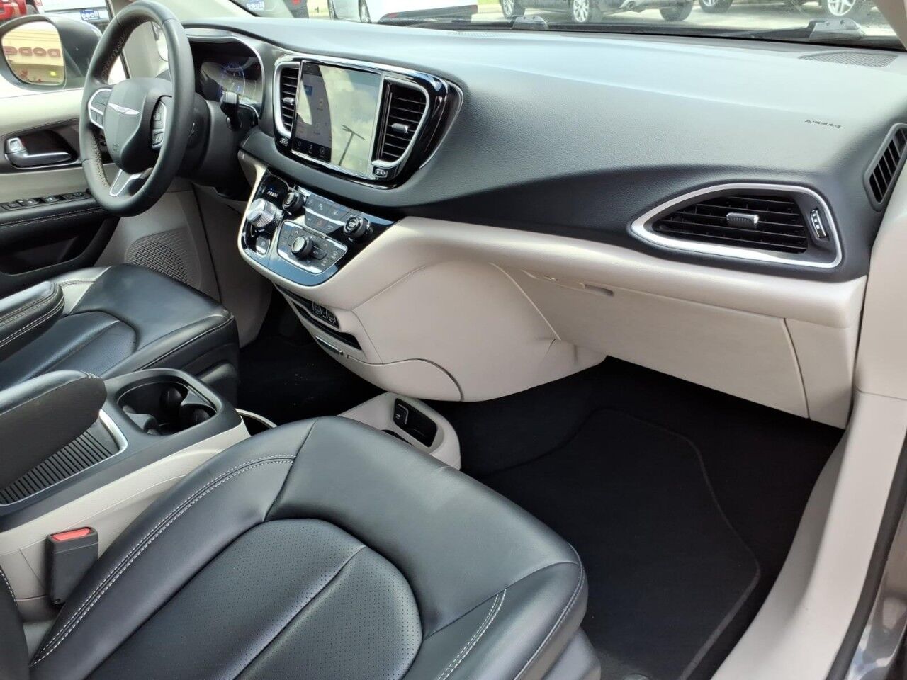 2023 Chrysler Pacifica Touring L Uvalde TX