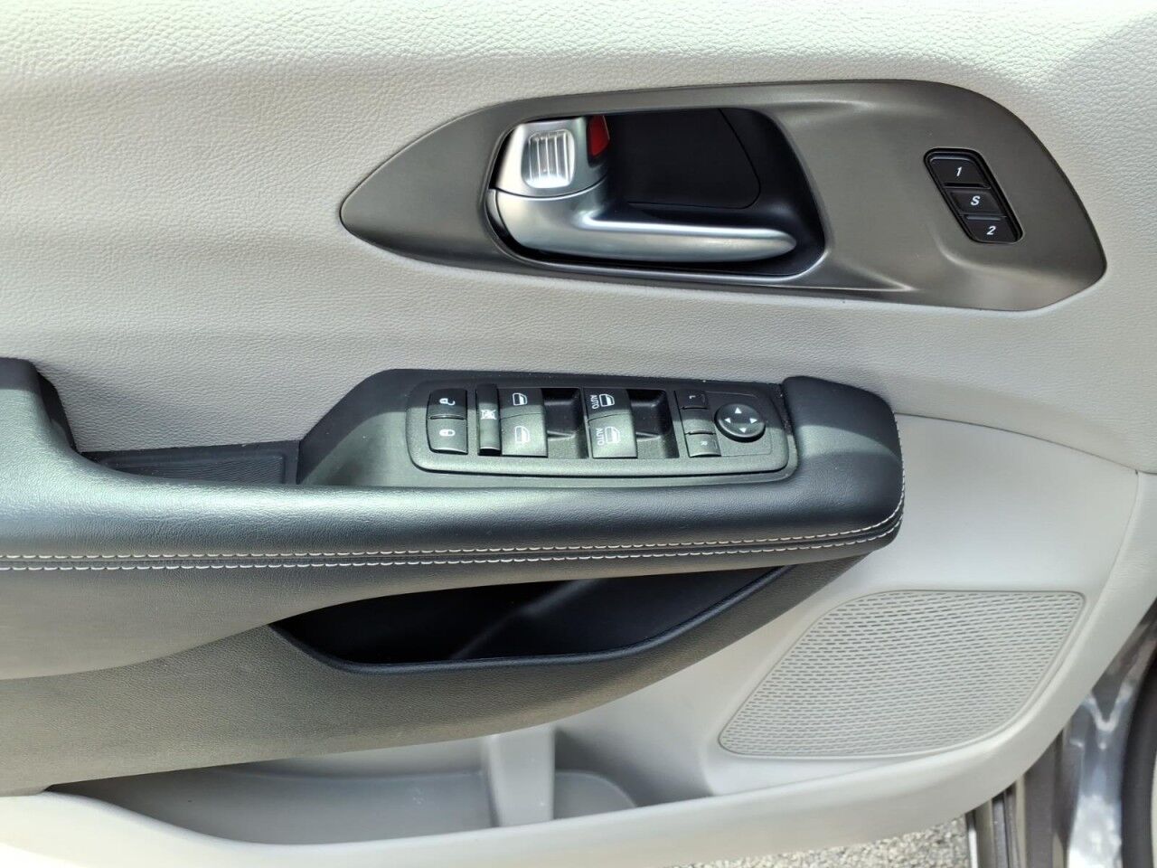 2023 Chrysler Pacifica Touring L Uvalde TX