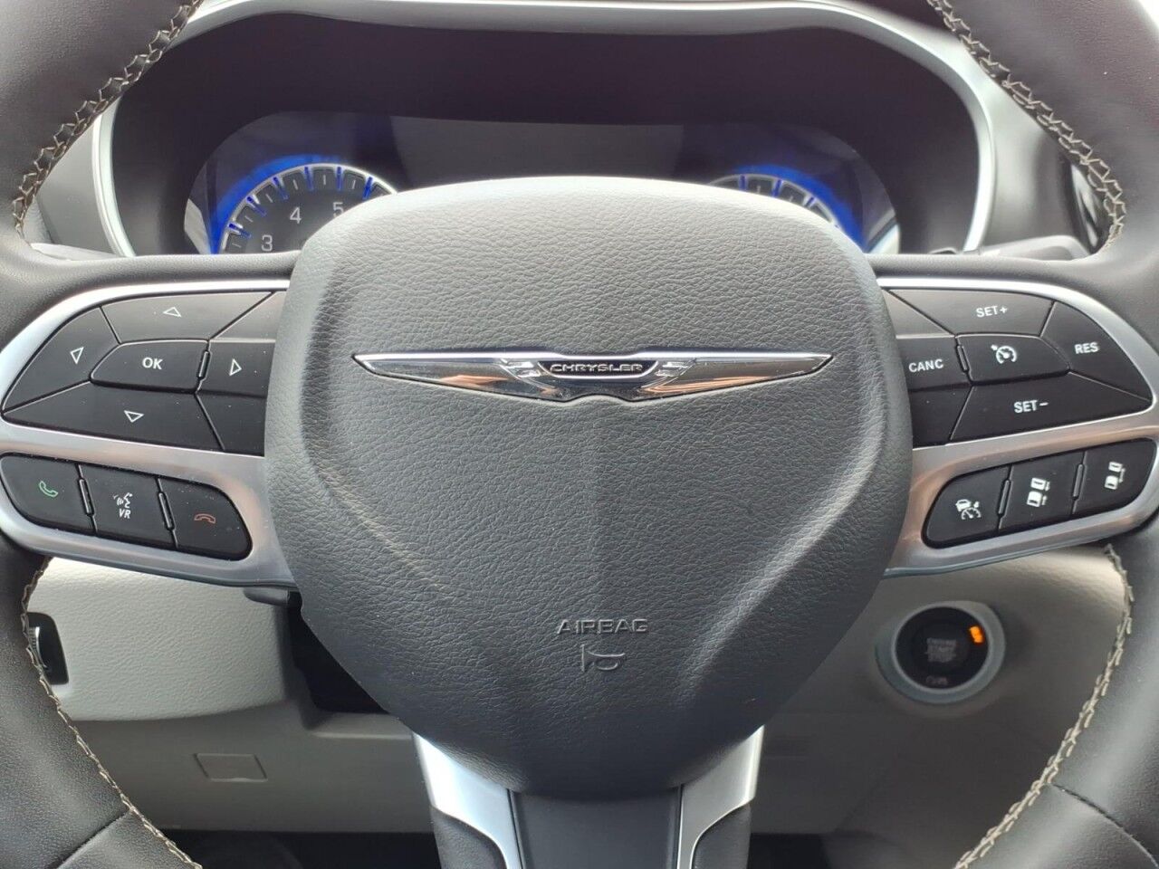 2023 Chrysler Pacifica Touring L Uvalde TX
