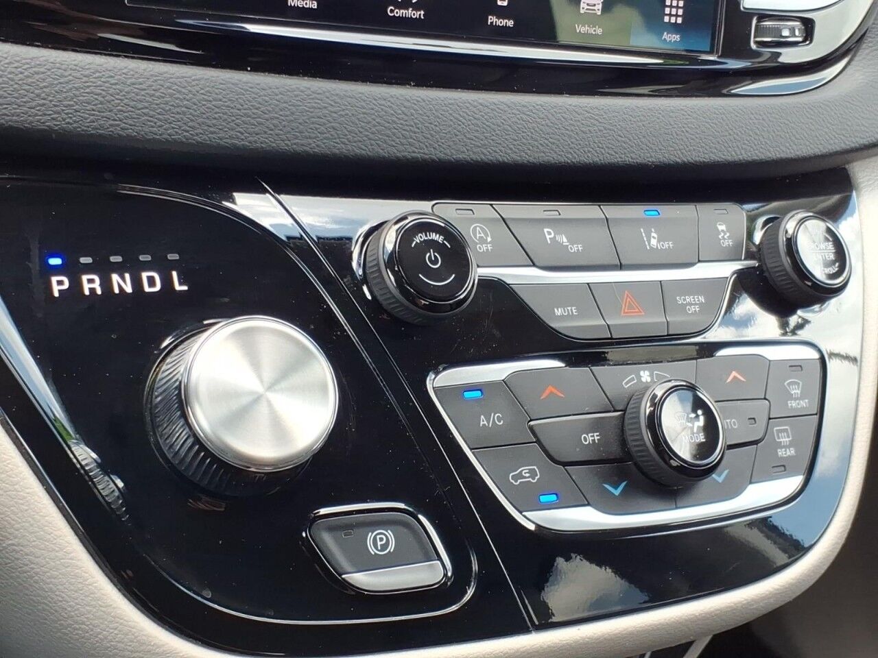 2023 Chrysler Pacifica Touring L Uvalde TX