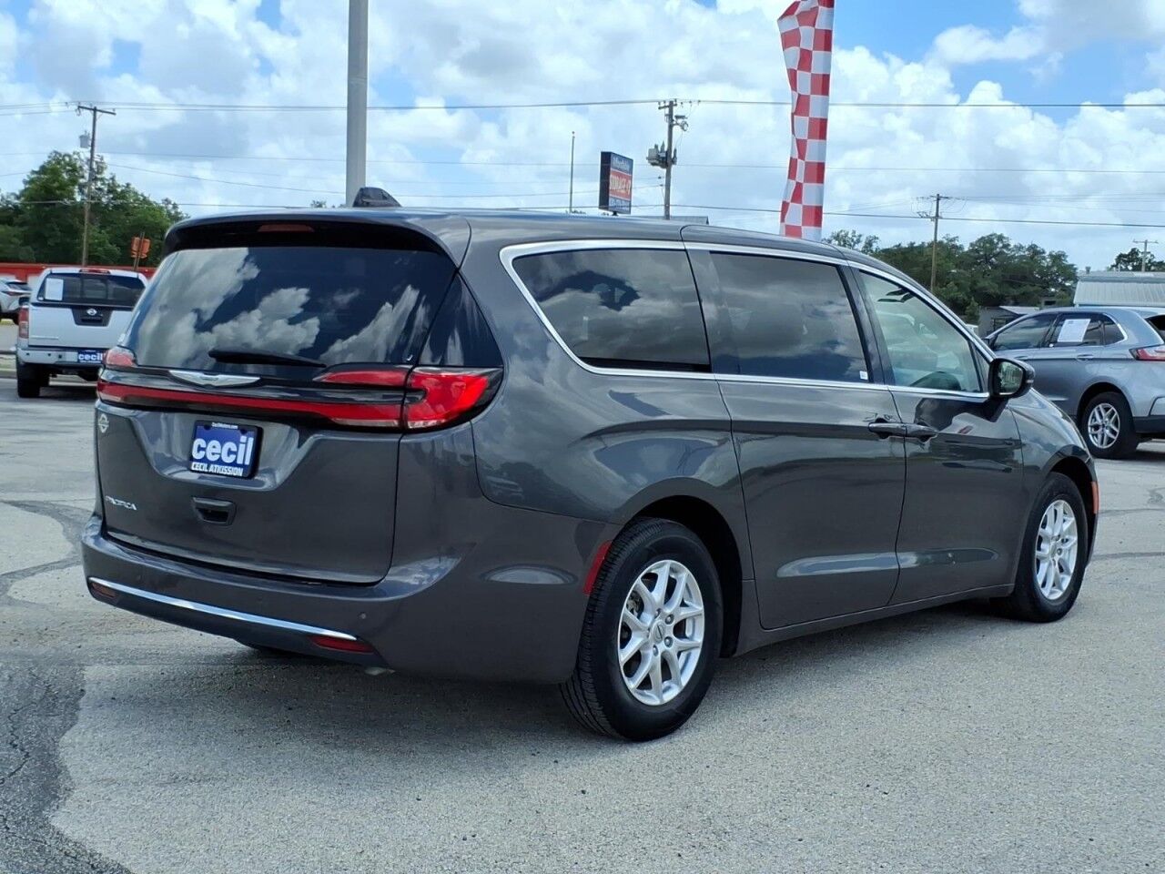2023 Chrysler Pacifica Touring L Uvalde TX