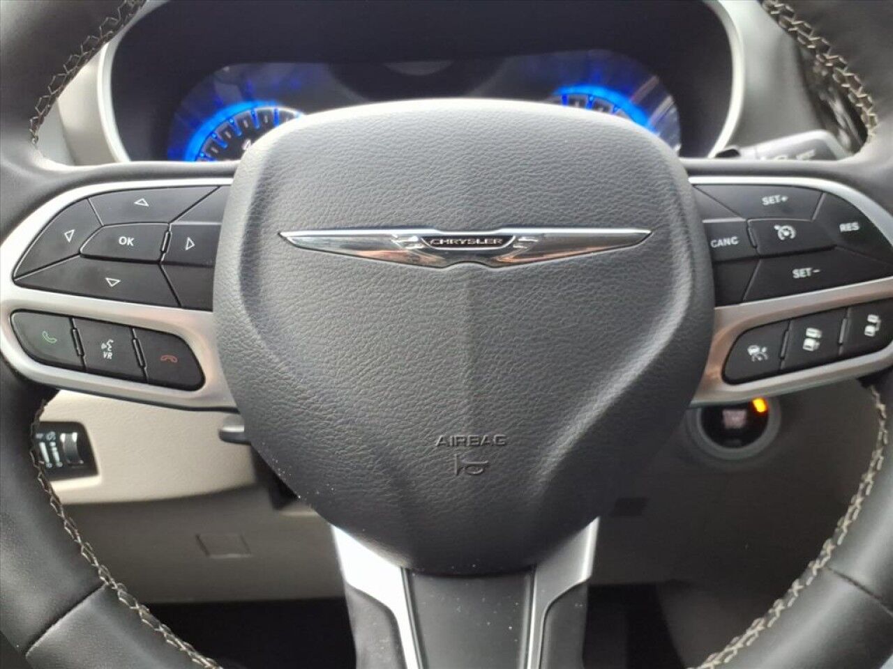 2023 Chrysler Pacifica Touring L Uvalde TX