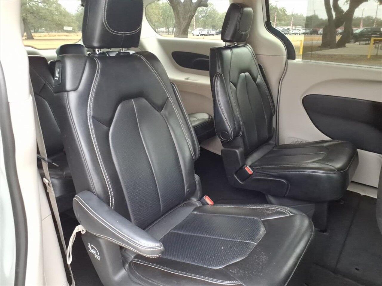 2023 Chrysler Pacifica Touring L Uvalde TX