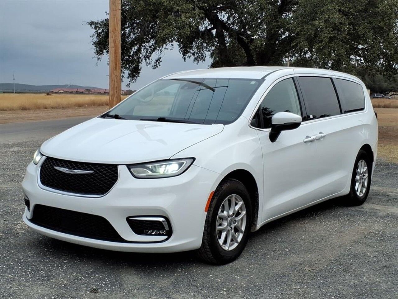 2023 Chrysler Pacifica Touring L Uvalde TX