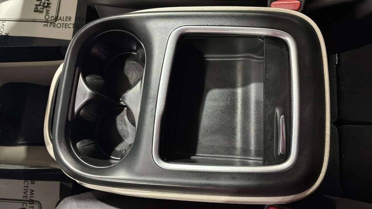 2023 Chrysler Pacifica Touring L 4dr Mini Van Chesterfield MI