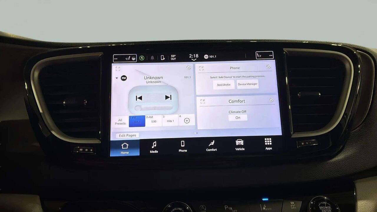 2023 Chrysler Pacifica Touring L 4dr Mini Van Chesterfield MI