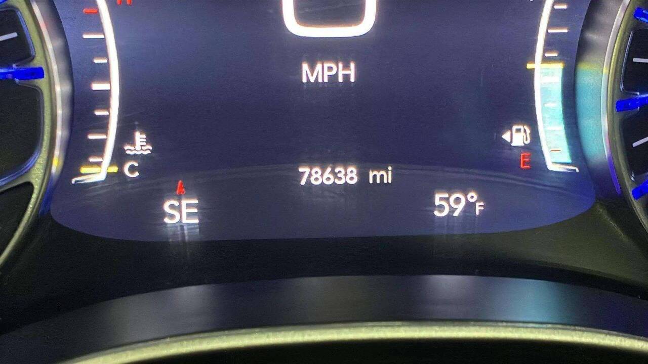 2023 Chrysler Pacifica Touring L 4dr Mini Van Chesterfield MI