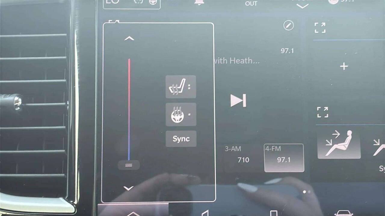 2023 Chrysler Pacifica Touring L 4dr Mini Van Lake Orion MI
