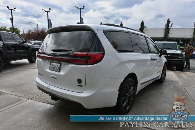 2023 Chrysler Pacifica Touring L Anchorage AK
