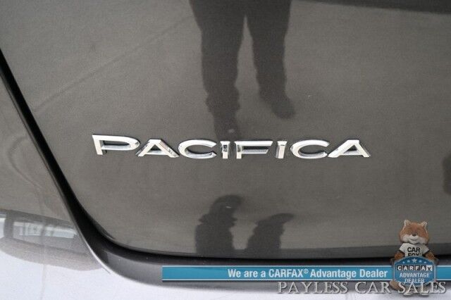 2023 Chrysler Pacifica Touring L / Auto Start / Power & Heated Leather Seats / Heated Steering / Adaptive Cruise / Lane Depart & Blind Spot Alert / Apple CarPlay & Android Auto / Back Up Cam / 3rd Row / Seats 7 / Block Heater / 1-Owner Anchorage AK