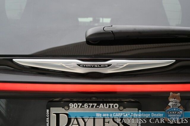 2023 Chrysler Pacifica Touring L / Auto Start / Power & Heated Leather Seats / Heated Steering / Adaptive Cruise / Lane Depart & Blind Spot Alert / Apple CarPlay & Android Auto / Back Up Cam / 3rd Row / Seats 7 / Block Heater / 1-Owner Anchorage AK