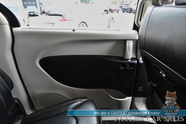 2023 Chrysler Pacifica Touring L / Auto Start / Power & Heated Leather Seats / Heated Steering / Adaptive Cruise / Lane Depart & Blind Spot Alert / Apple CarPlay & Android Auto / Back Up Cam / 3rd Row / Seats 7 / Block Heater / 1-Owner Anchorage AK