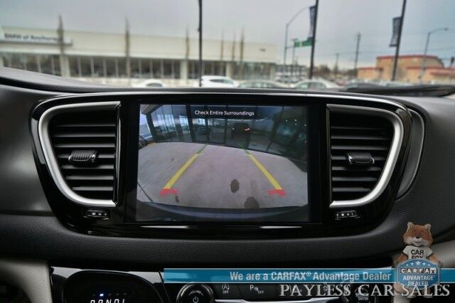 2023 Chrysler Pacifica Touring L / Auto Start / Power & Heated Leather Seats / Heated Steering / Adaptive Cruise / Lane Depart & Blind Spot Alert / Apple CarPlay & Android Auto / Back Up Cam / 3rd Row / Seats 7 / Block Heater / 1-Owner Anchorage AK