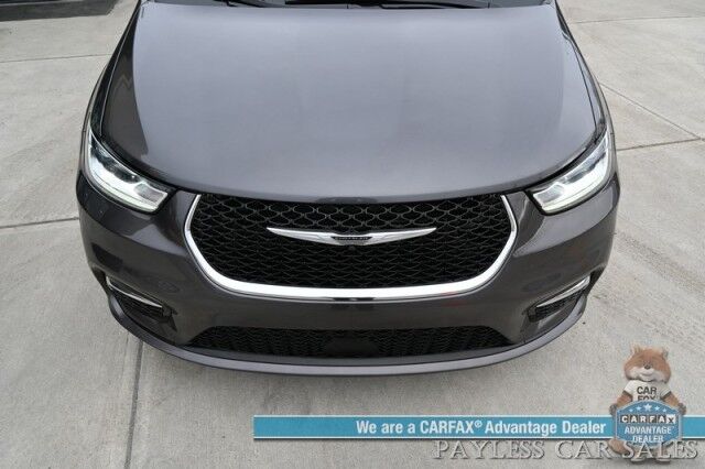 2023 Chrysler Pacifica Touring L / Auto Start / Power & Heated Leather Seats / Heated Steering / Adaptive Cruise / Lane Depart & Blind Spot Alert / Apple CarPlay & Android Auto / Back Up Cam / 3rd Row / Seats 7 / Block Heater / 1-Owner Anchorage AK