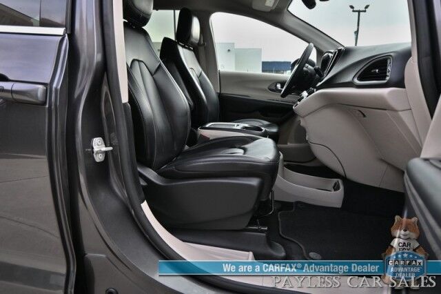 2023 Chrysler Pacifica Touring L / Auto Start / Power & Heated Leather Seats / Heated Steering / Adaptive Cruise / Lane Depart & Blind Spot Alert / Apple CarPlay & Android Auto / Back Up Cam / 3rd Row / Seats 7 / Block Heater / 1-Owner Anchorage AK