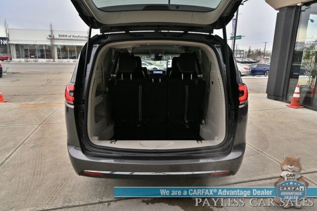 2023 Chrysler Pacifica Touring L / Auto Start / Power & Heated Leather Seats / Heated Steering / Adaptive Cruise / Lane Depart & Blind Spot Alert / Apple CarPlay & Android Auto / Back Up Cam / 3rd Row / Seats 7 / Block Heater / 1-Owner Anchorage AK