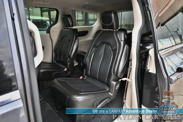 2023 Chrysler Pacifica Touring L / Auto Start / Power & Heated Leather Seats / Heated Steering / Adaptive Cruise / Lane Depart & Blind Spot Alert / Apple CarPlay & Android Auto / Back Up Cam / 3rd Row / Seats 7 / Block Heater / 1-Owner Anchorage AK