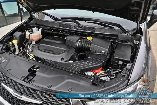 2023 Chrysler Pacifica Touring L / Auto Start / Power & Heated Leather Seats / Heated Steering / Adaptive Cruise / Lane Depart & Blind Spot Alert / Apple CarPlay & Android Auto / Back Up Cam / 3rd Row / Seats 7 / Block Heater / 1-Owner Anchorage AK