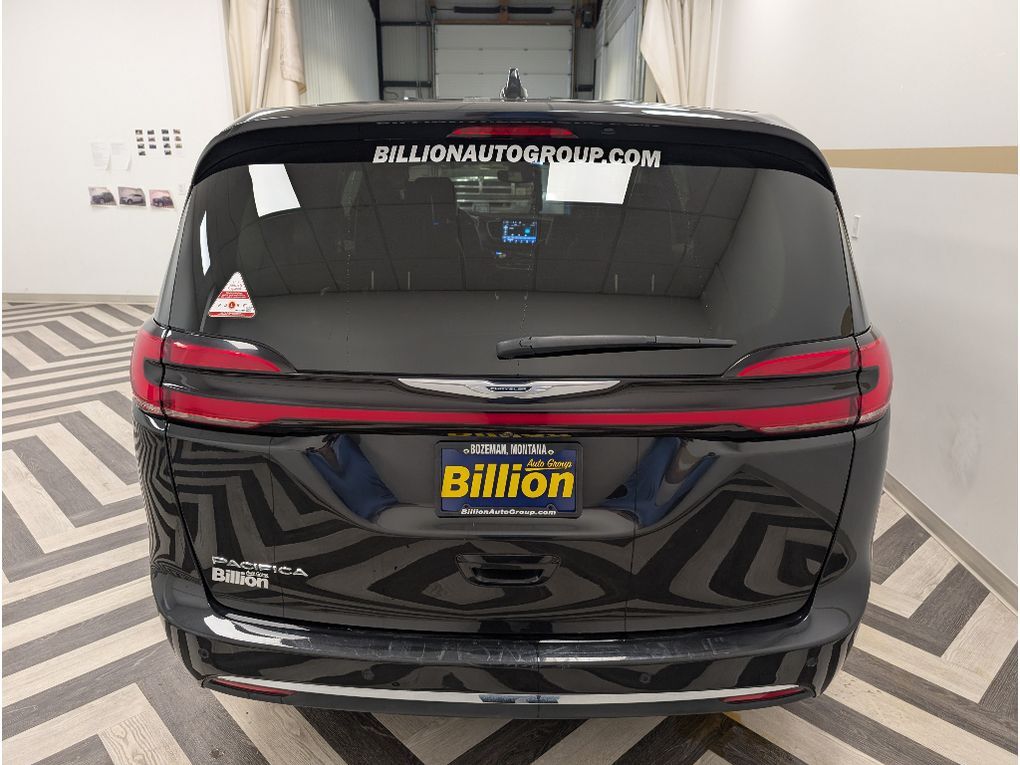2023 Chrysler Pacifica Touring L Bozeman MT