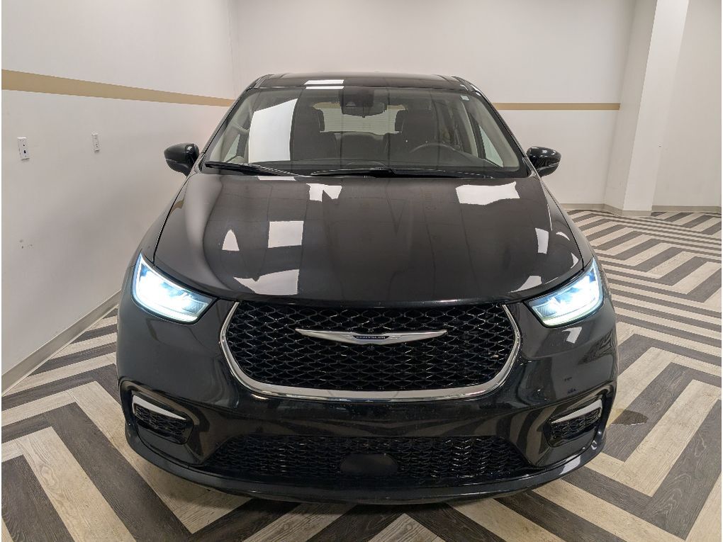 2023 Chrysler Pacifica Touring L Bozeman MT