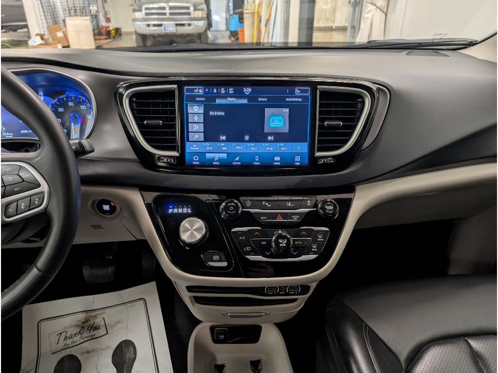 2023 Chrysler Pacifica Touring L Bozeman MT