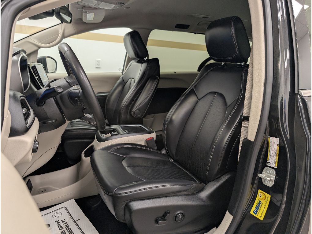 2023 Chrysler Pacifica Touring L Bozeman MT