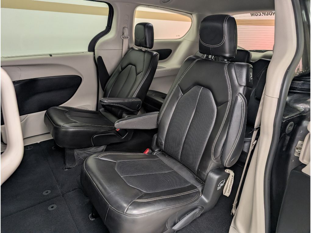 2023 Chrysler Pacifica Touring L Bozeman MT