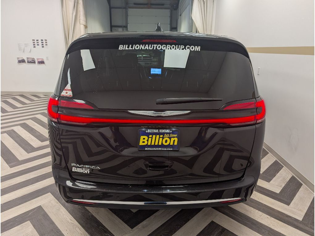 2023 Chrysler Pacifica Touring L Bozeman MT