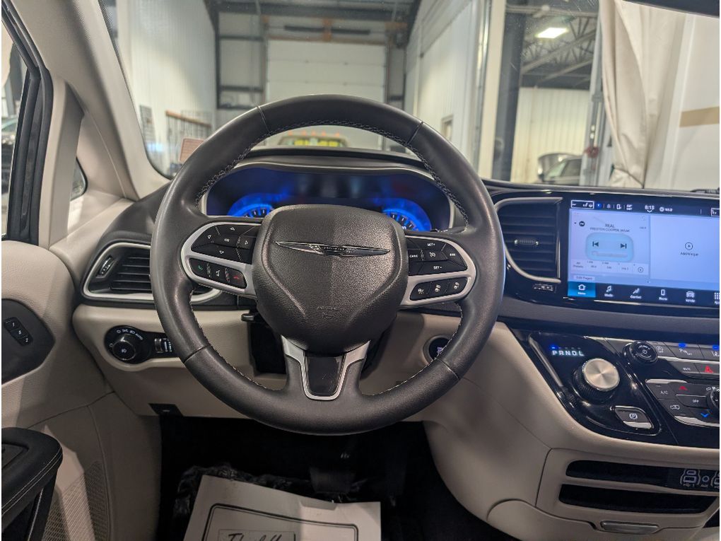 2023 Chrysler Pacifica Touring L Bozeman MT