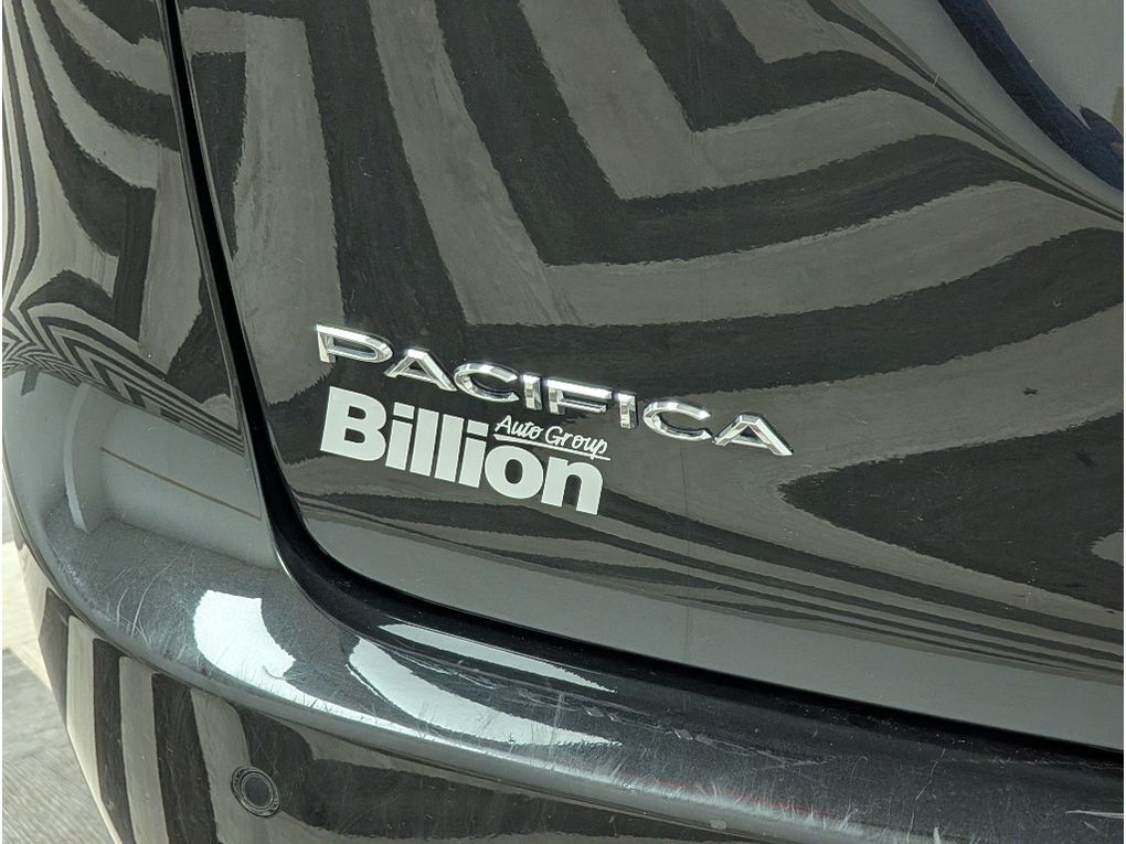 2023 Chrysler Pacifica Touring L Bozeman MT