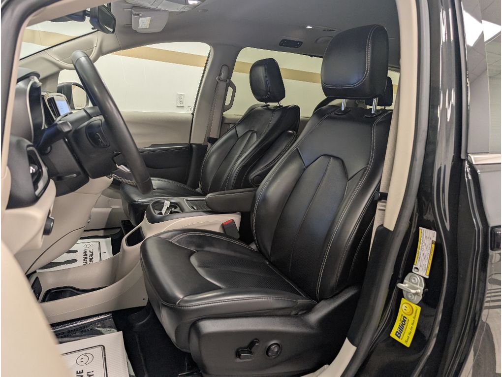 2023 Chrysler Pacifica Touring L Bozeman MT
