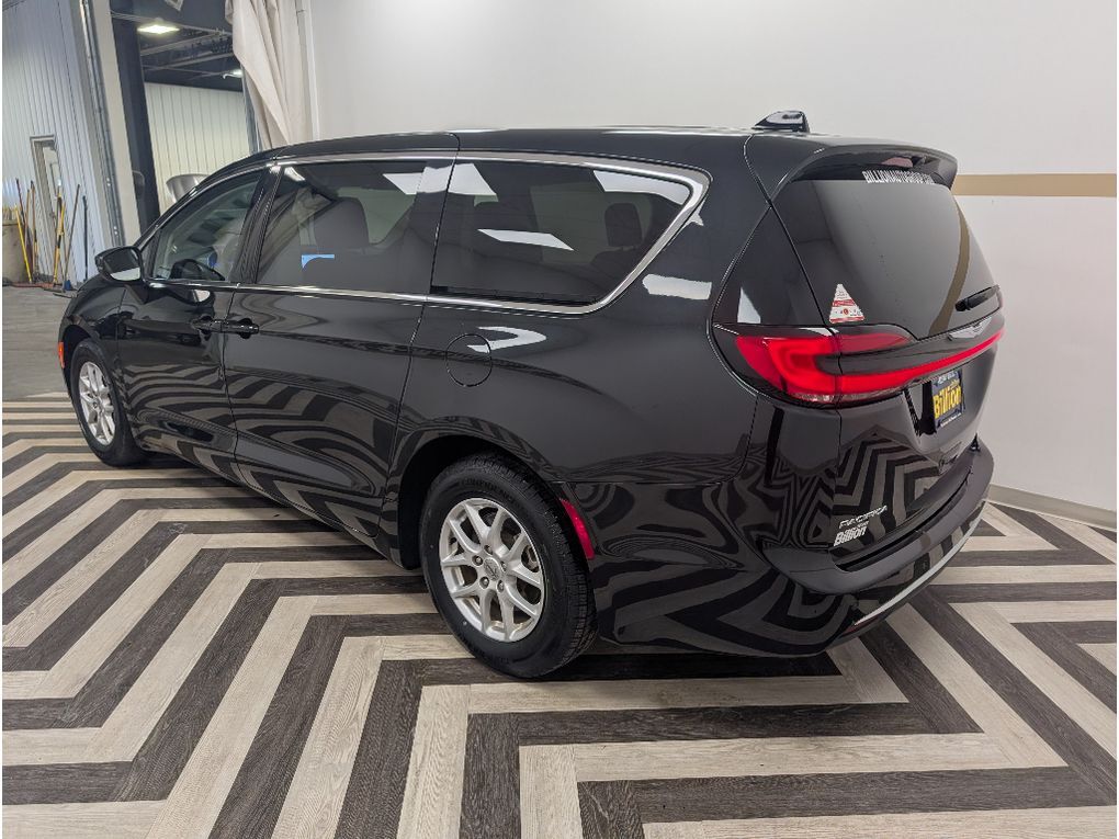 2023 Chrysler Pacifica Touring L Bozeman MT