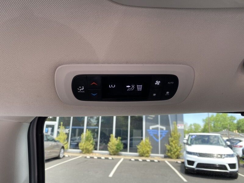 2023 Chrysler Pacifica Touring L Bristol  PA