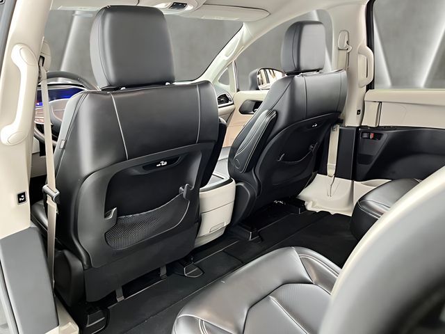 2023 Chrysler Pacifica Touring L Carrollton TX