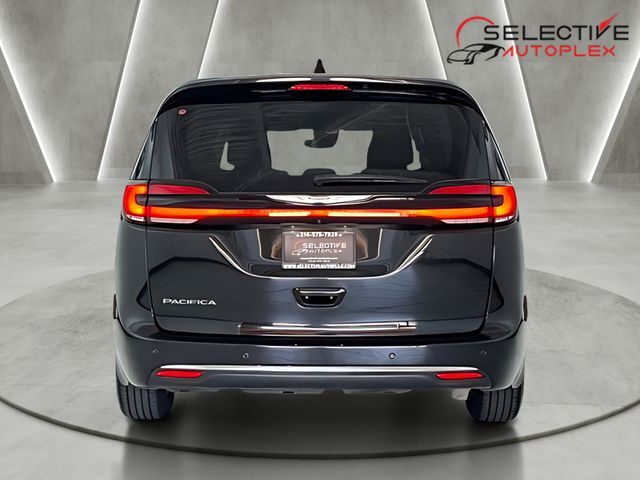 2023 Chrysler Pacifica Touring L Carrollton TX