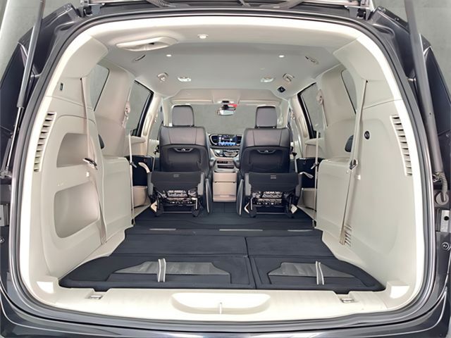 2023 Chrysler Pacifica Touring L Carrollton TX