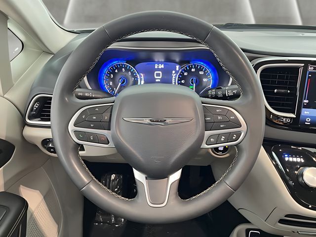 2023 Chrysler Pacifica Touring L Carrollton TX