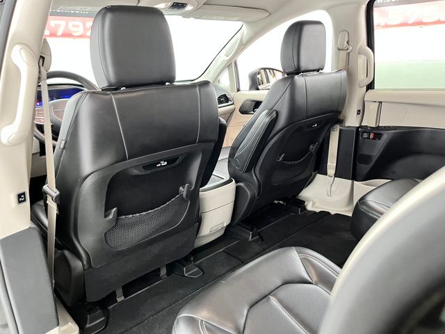 2023 Chrysler Pacifica Touring L Carrollton TX