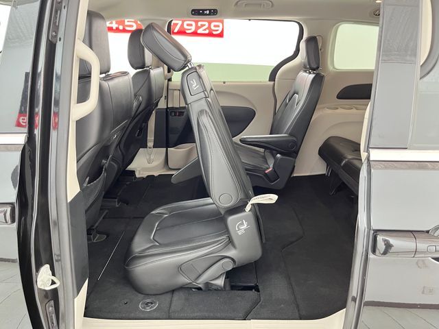 2023 Chrysler Pacifica Touring L Carrollton TX