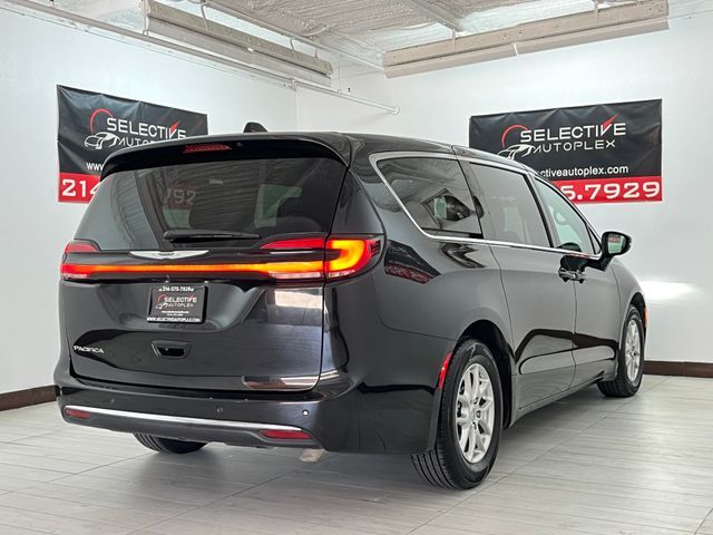 2023 Chrysler Pacifica Touring L Carrollton TX