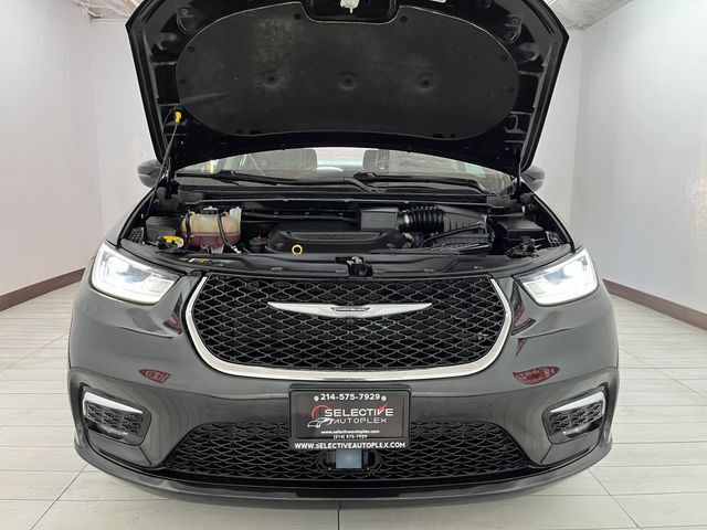 2023 Chrysler Pacifica Touring L Carrollton TX