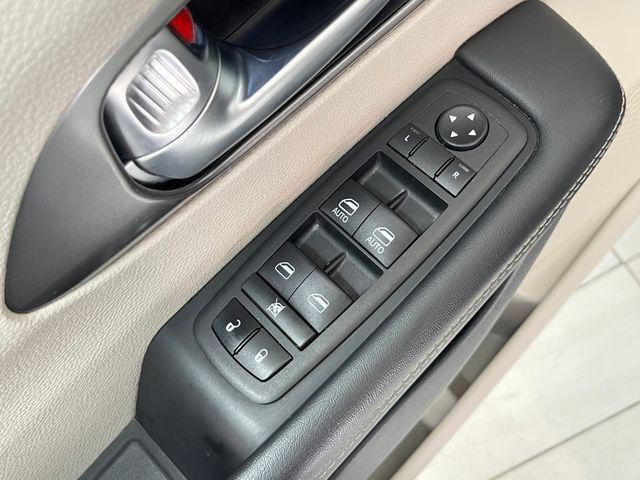 2023 Chrysler Pacifica Touring L Carrollton TX